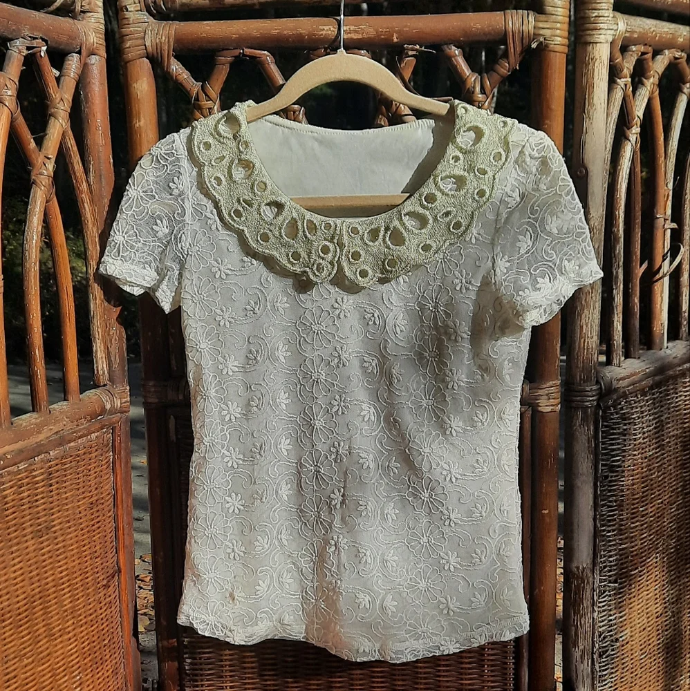 🍀3/15 Happy Lace Vintage 80s Blouse - Picture 1 of 4